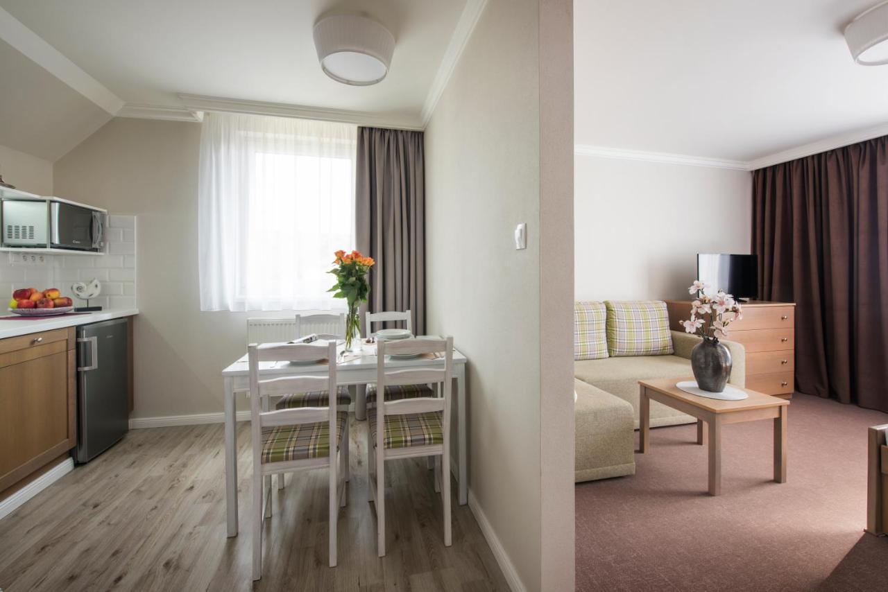Wellness Penzion Vila Mery Poprad Exterior photo